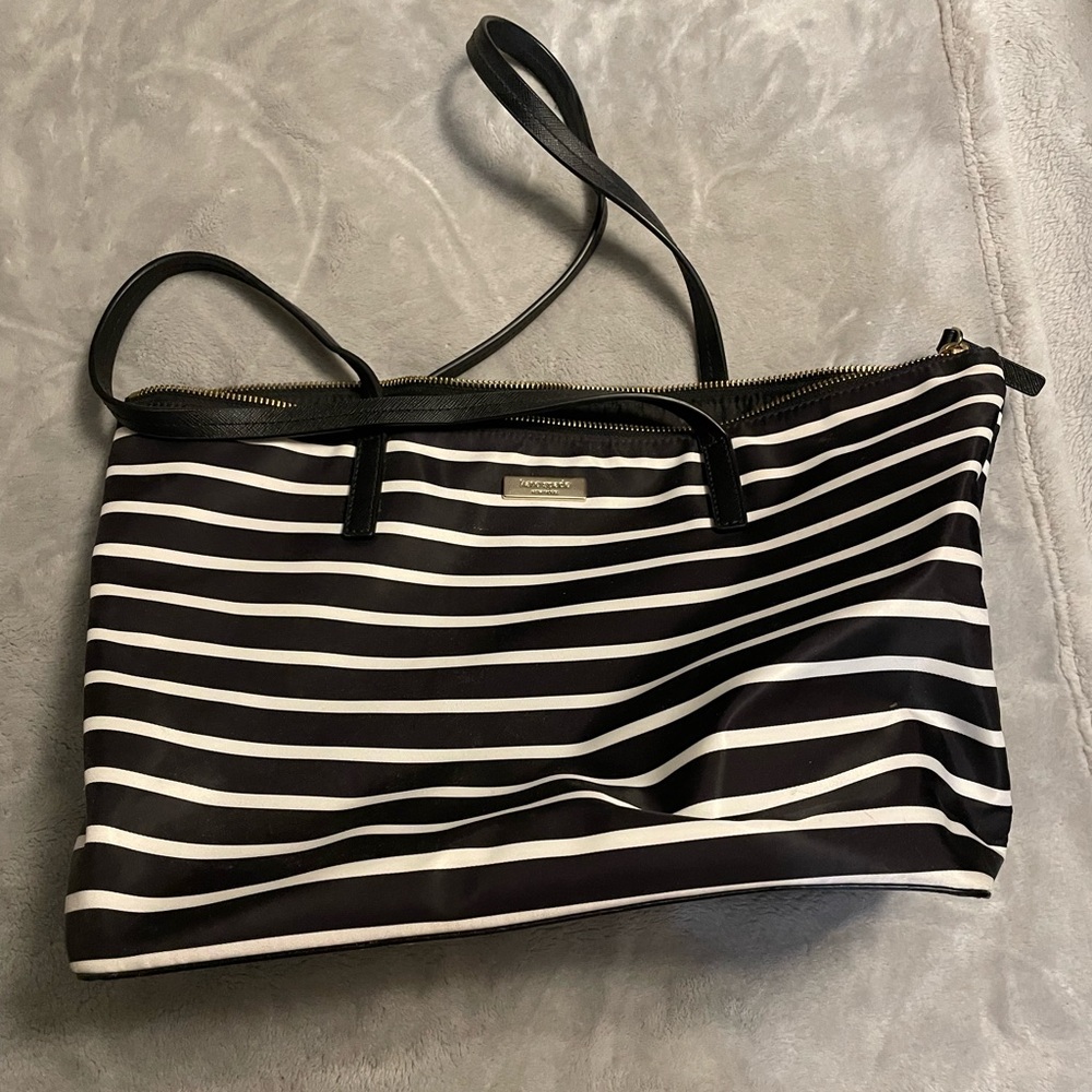 Kate Spade ♠️ vinyl bag